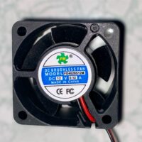 Ventilador de Enfriamiento 12V DC 0.12A 40x40x20mm Brushless